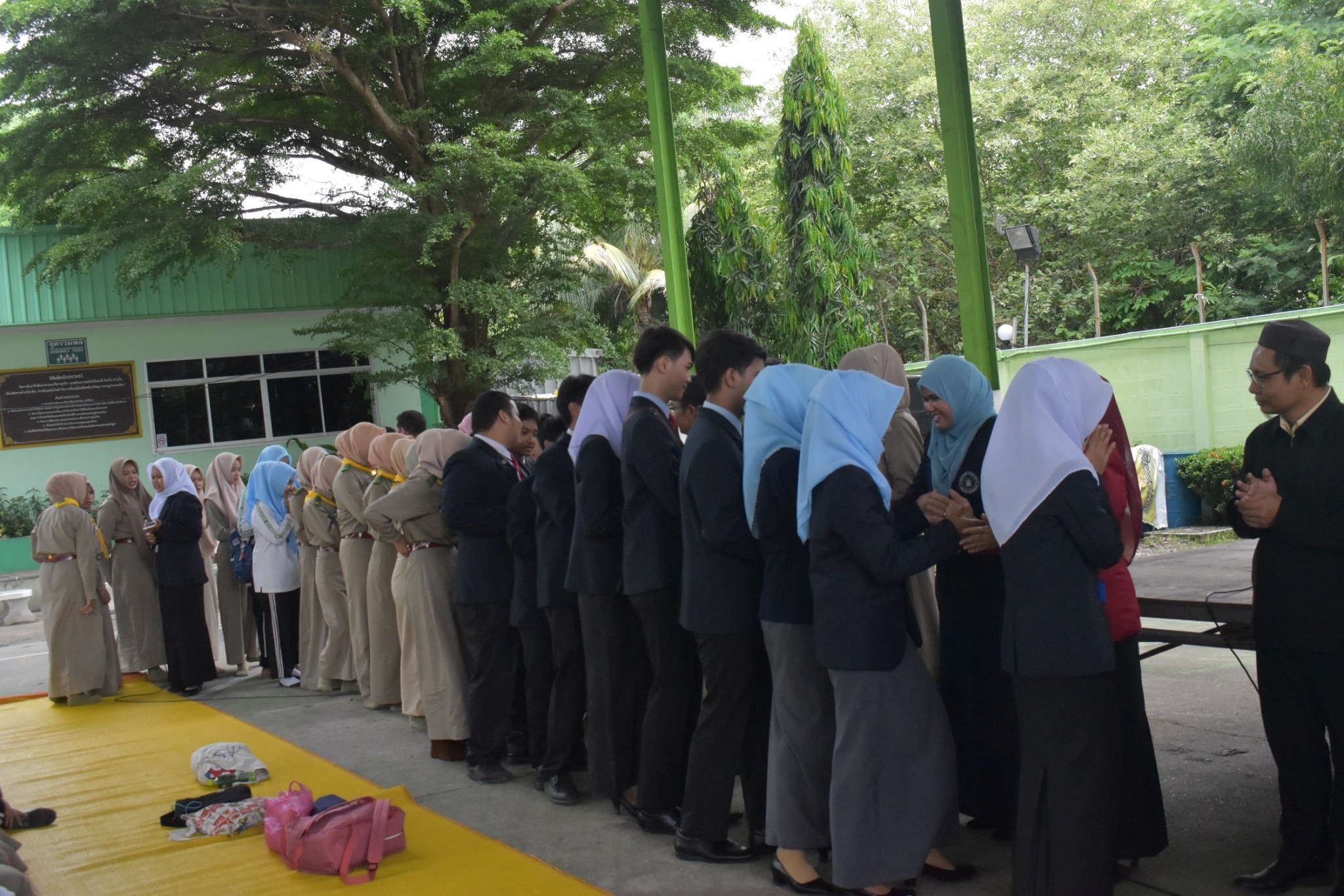 วันระลึกพระคุณครู และวันสุนทรภู่